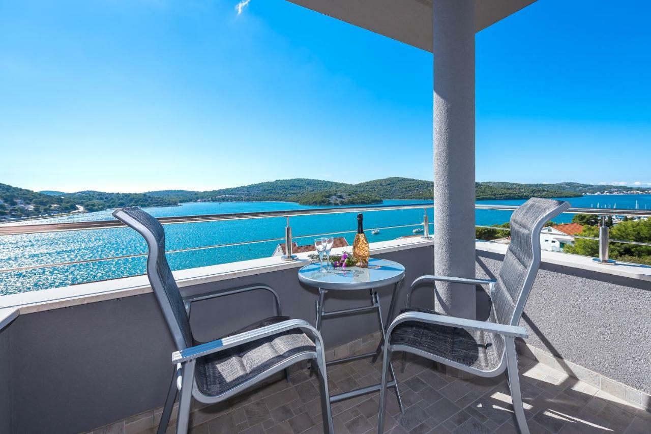 Villa Mirta Tisno Kültér fotó
